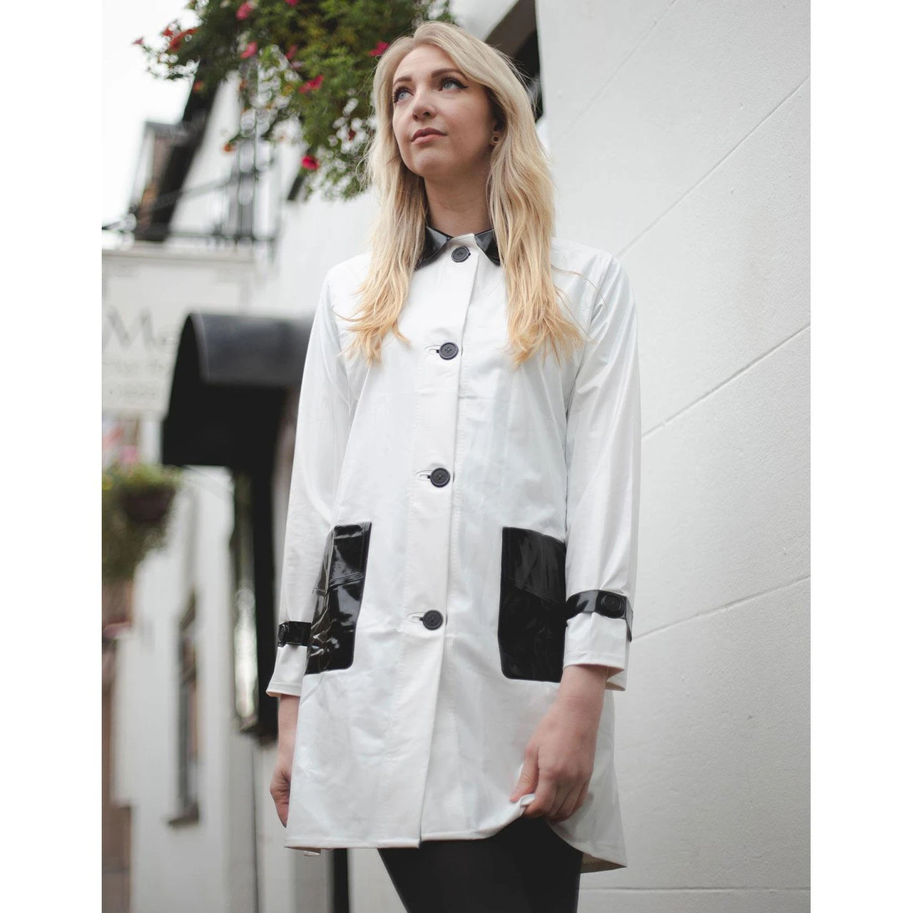 Robin Mod 2 Tone PVC Raincoat (W/B) - Image 11