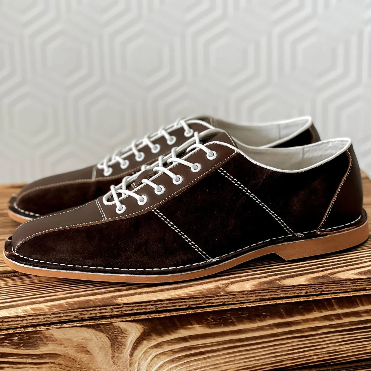 All Up Mod Bowling Shoes (W/W/N) - Image 11